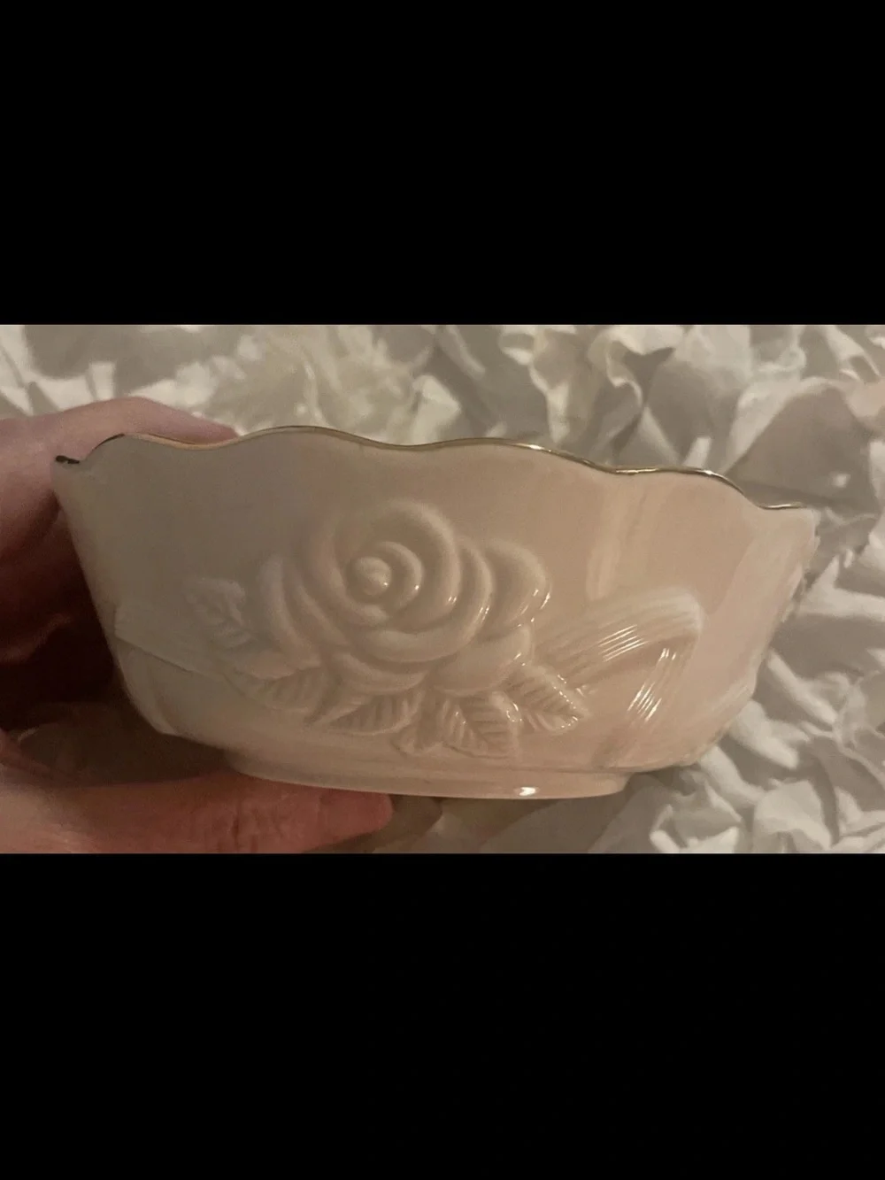 Lenox Small Embossed Rose Bowl Scalloped Ivory Gold Trim